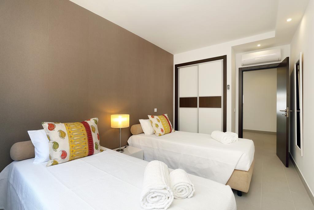 Original 3 Bedroom Downtown Albufeira Buitenkant foto