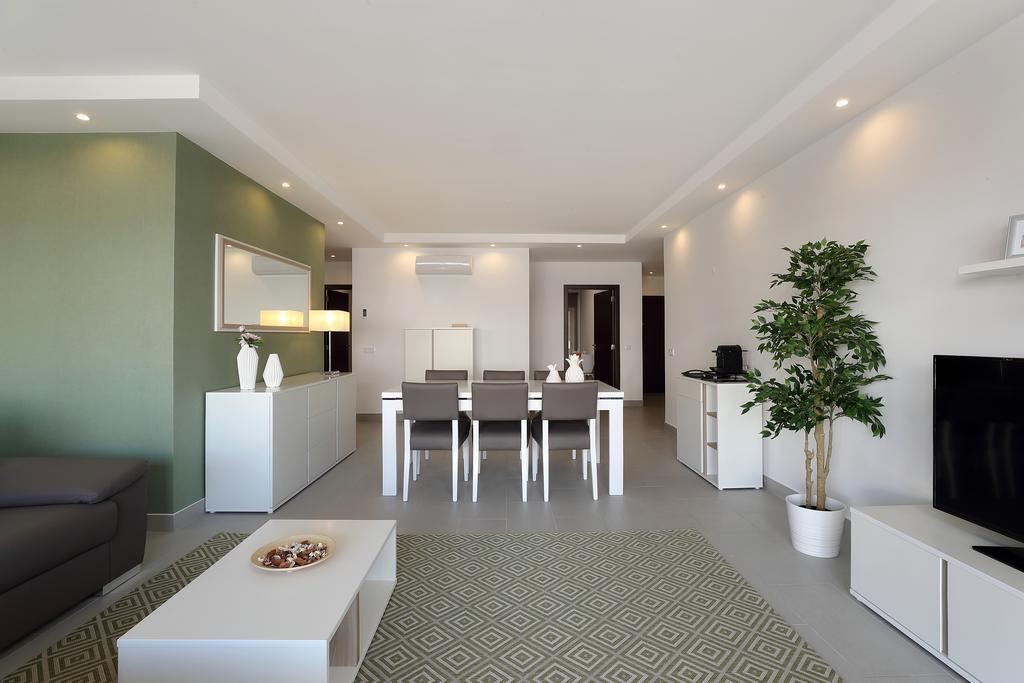 Original 3 Bedroom Downtown Albufeira Buitenkant foto